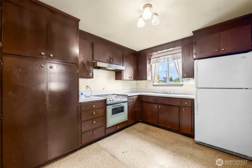 Property photo for 8809 S Park Avenue, Tacoma photo 12