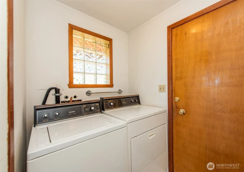 Property photo for 1421 E 2nd St, Port Angeles photo 16
