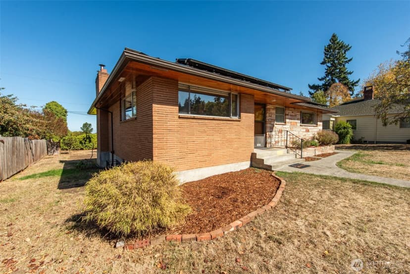 Property photo for 1421 E 2nd St, Port Angeles photo 35