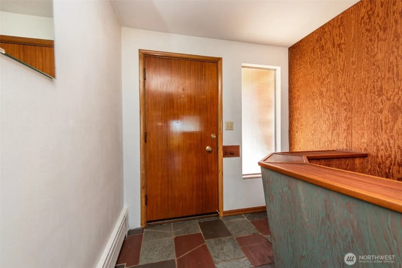 Property photo for 1421 E 2nd St, Port Angeles photo 5