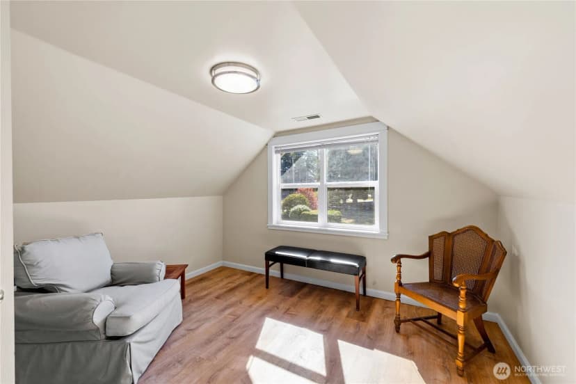 Property photo for 1108 C Avenue, Anacortes photo 16