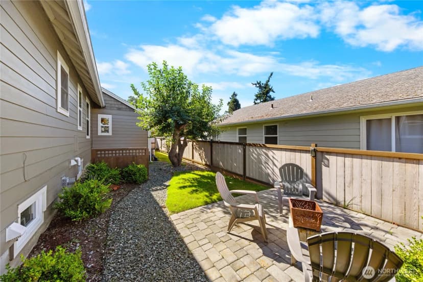 Property photo for 1108 C Avenue, Anacortes photo 34