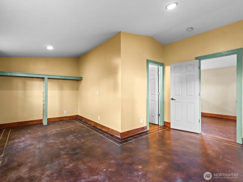 Property photo for 5706 225th Street Sw, Mountlake Terrace photo 14