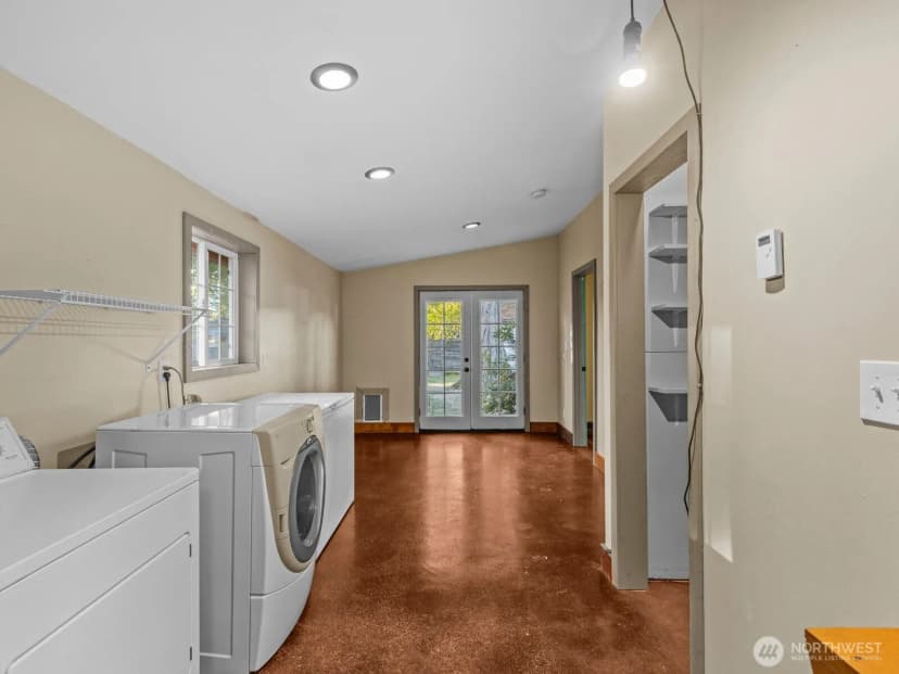 Property photo for 5706 225th Street Sw, Mountlake Terrace photo 13