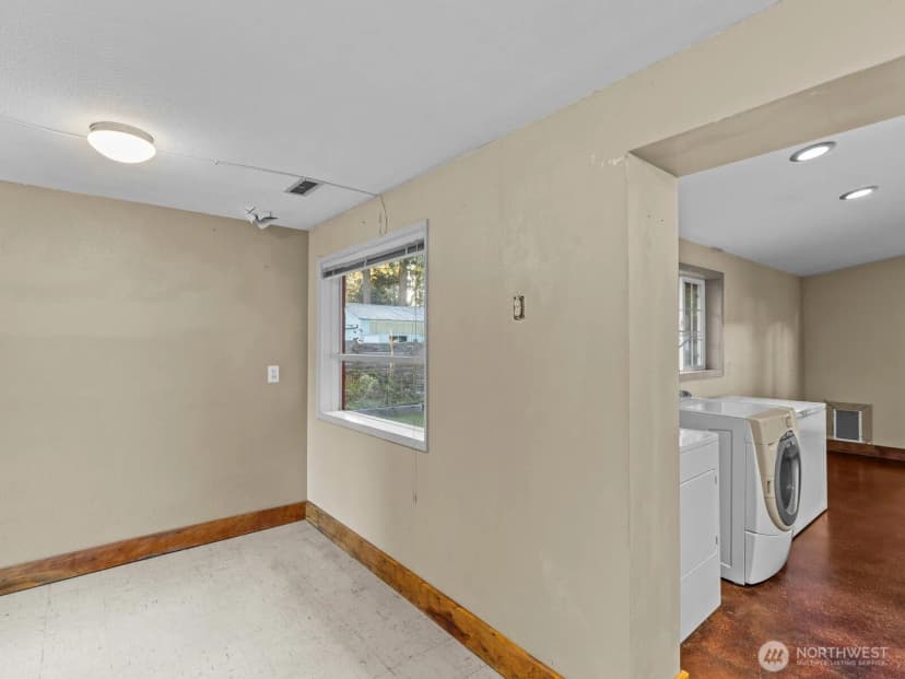 Property photo for 5706 225th Street Sw, Mountlake Terrace photo 11