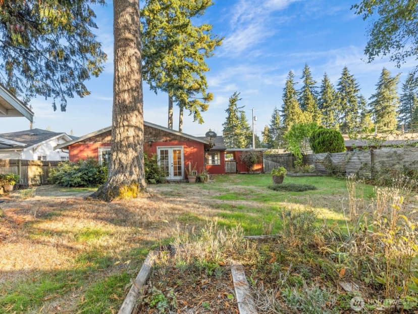 Property photo for 5706 225th Street Sw, Mountlake Terrace photo 18