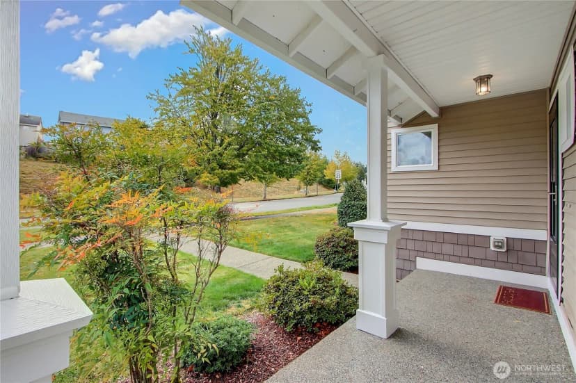 Property photo for 3202 Hoffman Hill Boulevard, Dupont photo 2