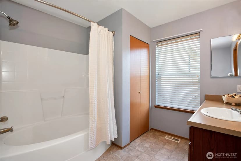 Property photo for 3202 Hoffman Hill Boulevard, Dupont photo 30