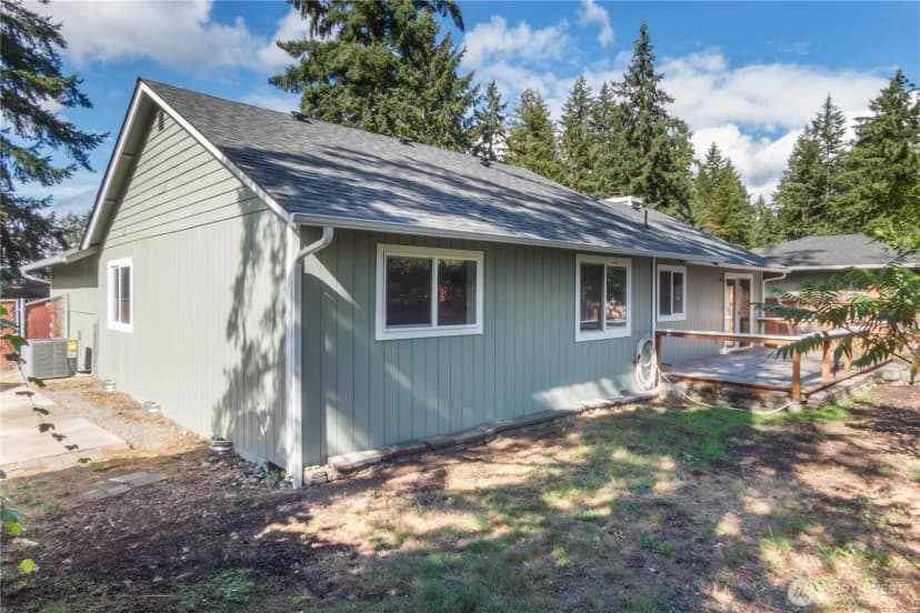 Property photo for 9302 Monte Vista Lane Nw, Bremerton photo 31