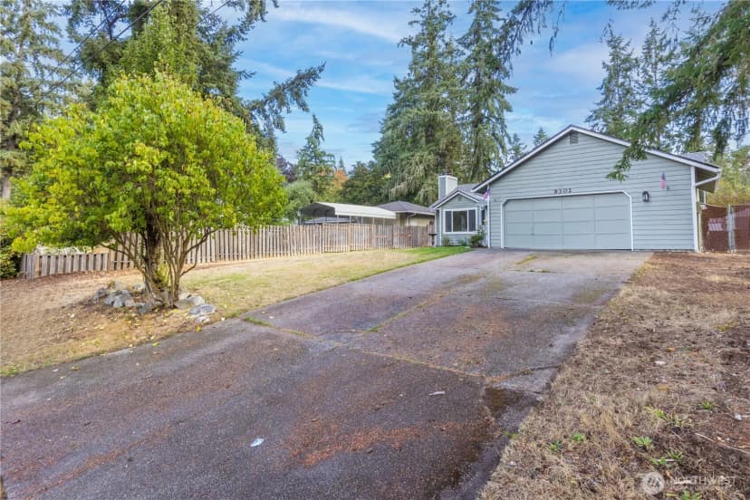 Property photo for 9302 Monte Vista Lane Nw, Bremerton photo 3