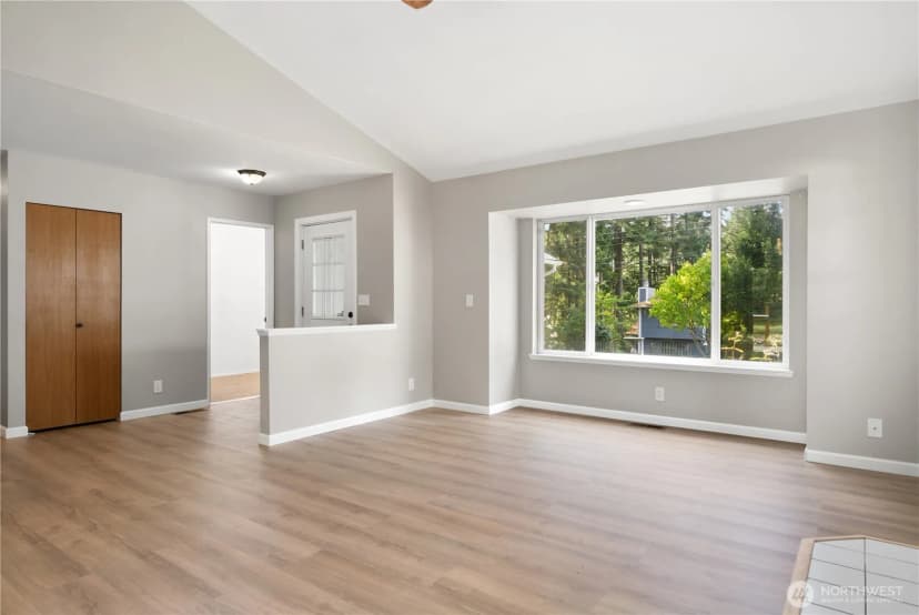 Property photo for 9302 Monte Vista Lane Nw, Bremerton photo 7