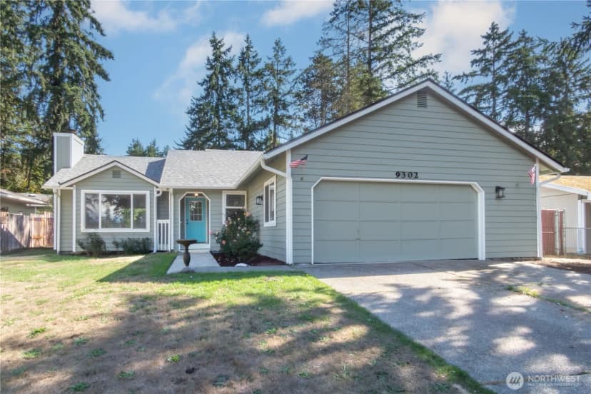 Property photo for 9302 Monte Vista Lane Nw, Bremerton photo 2