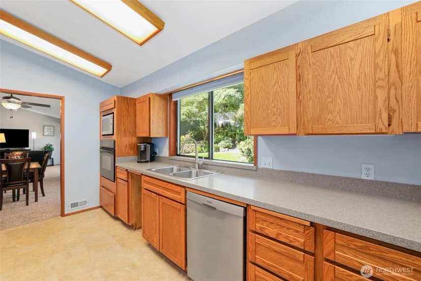 Property photo for 7003 141st Street Ct E, Puyallup photo 11