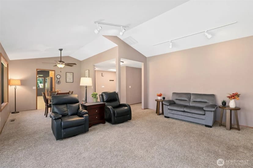 Property photo for 7003 141st Street Ct E, Puyallup photo 15