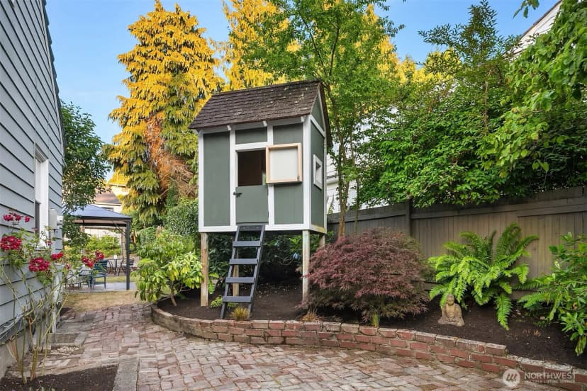 Property photo for 9304 Fauntleroy Way Sw, Seattle photo 33