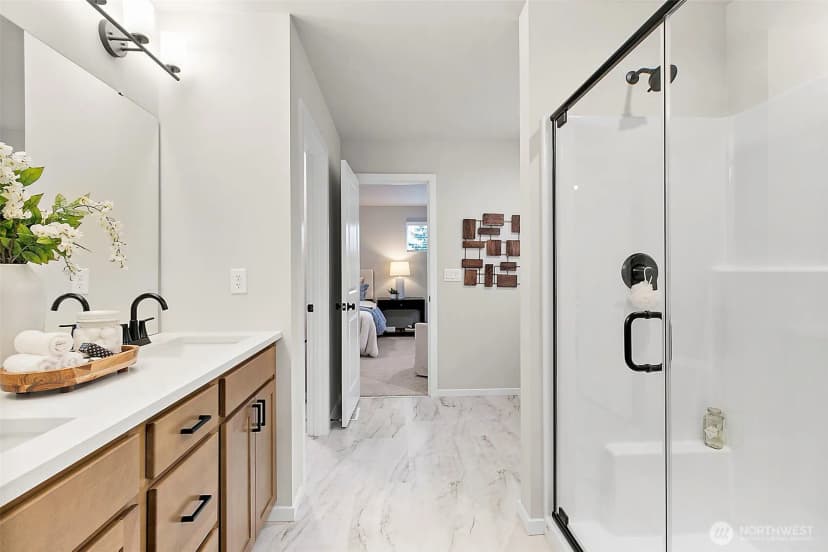 Property photo for 24406 111th Avenue Se, Kent photo 18