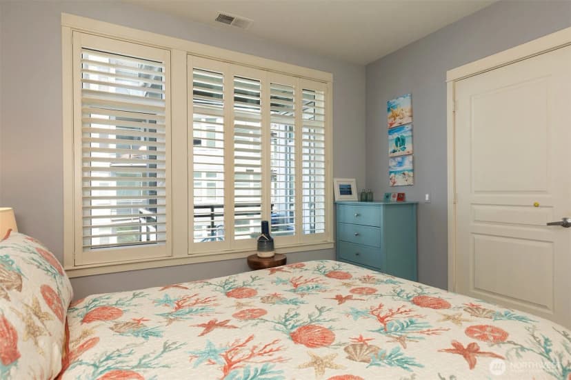 Property photo for 2000 Alaskan Way #255, Seattle photo 17