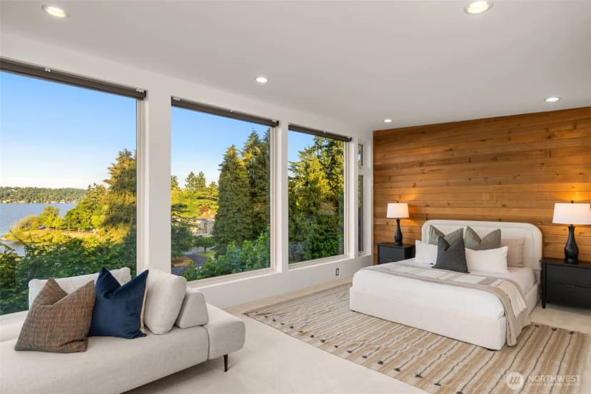 Property photo for 3925 48th Avenue S, Seattle photo 12