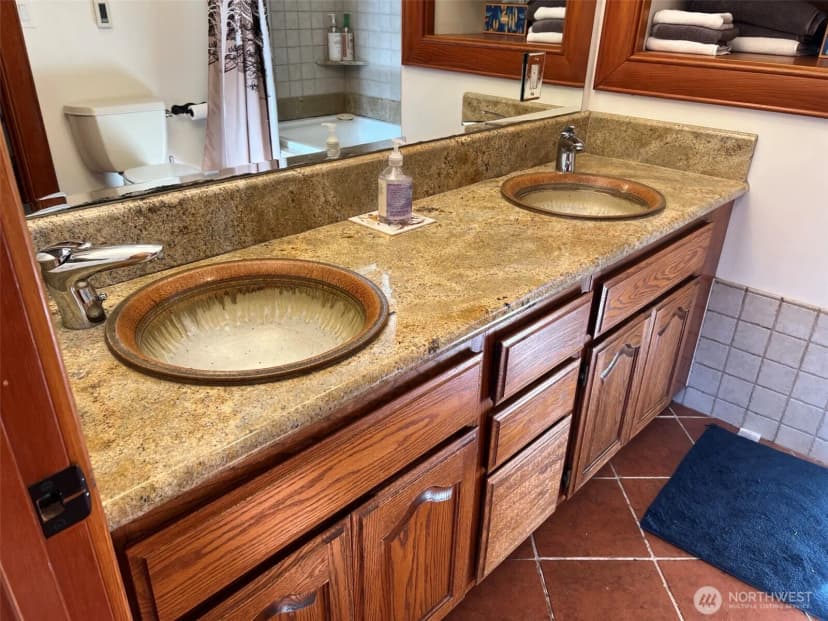 Property photo for 101 Rogers Street Nw, Olympia photo 17