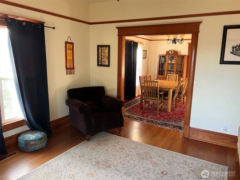 Property photo for 101 Rogers Street Nw, Olympia photo 11