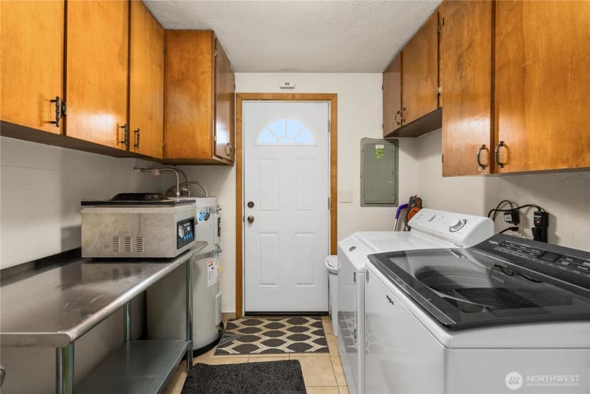 Property photo for 2238 Railroad Avenue, Shelton photo 20