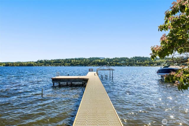 Property photo for 5044 Butterworth Road, Mercer Island photo 3