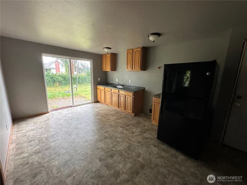 Property photo for 740 F Street #st, Forks photo 3