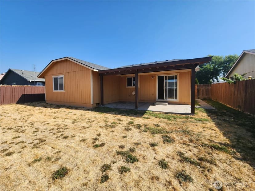 Property photo for 1070 S 4th Avenue, Othello photo 13