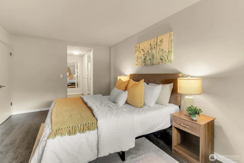 Property photo for 4545 Sand Point Way Ne #304, Seattle photo 9