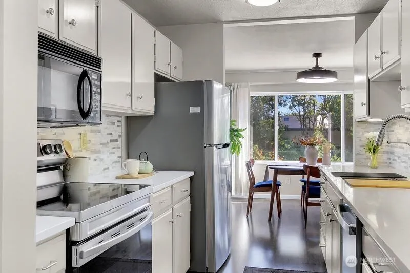Property photo for 4545 Sand Point Way Ne #304, Seattle photo 5
