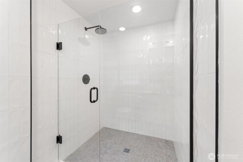 Property photo for 620 Sw 302nd Street, Federal Way photo 13