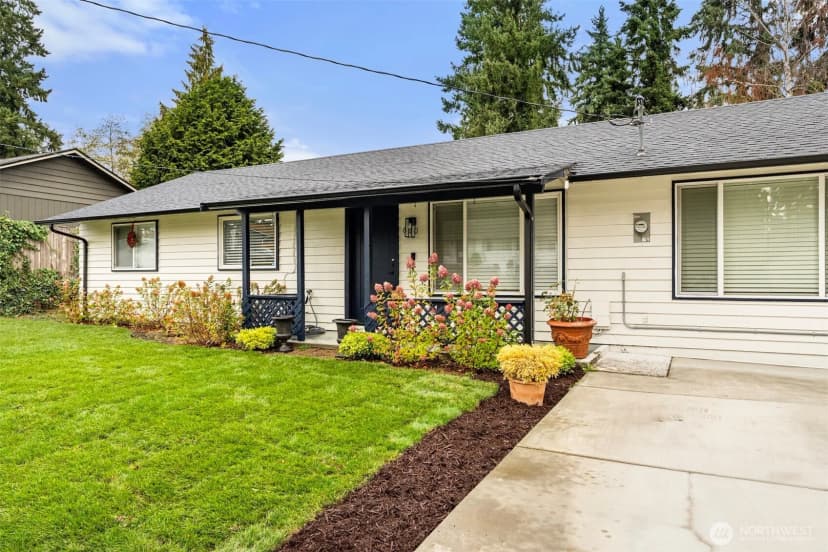 Property photo for 620 Sw 302nd Street, Federal Way photo 2