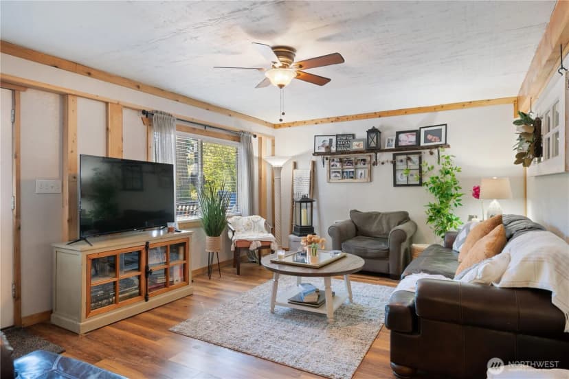Property photo for 5780 Westside Highway, Castle Rock photo 22