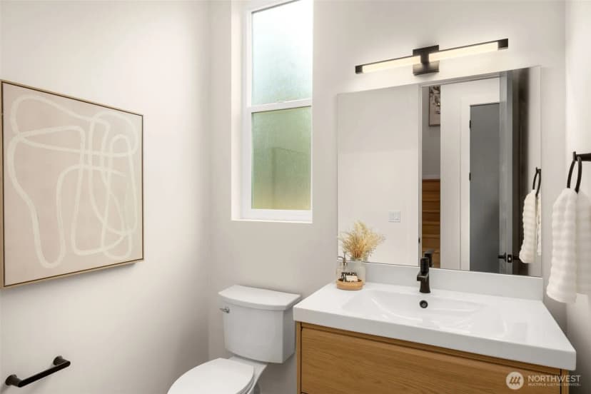 Property photo for 2727 50th Avenue Sw, Seattle photo 17