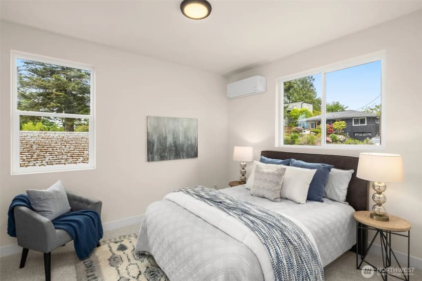 Property photo for 2727 50th Avenue Sw, Seattle photo 28