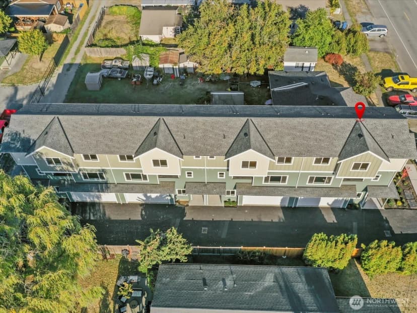 Property photo for 215 Corrin Avenue Nw #a, Orting photo 35