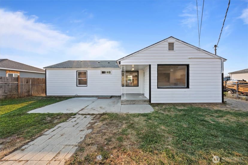 Property photo for 148 D Street Se, Ephrata photo 19