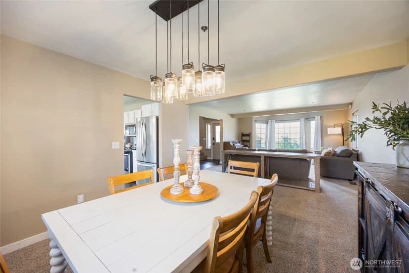 Property photo for 2327 Grand Avenue, East Wenatchee photo 12