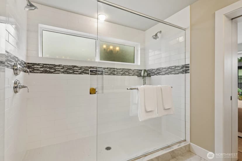 Property photo for 9721 Ne 183rd Street #a, Bothell photo 30