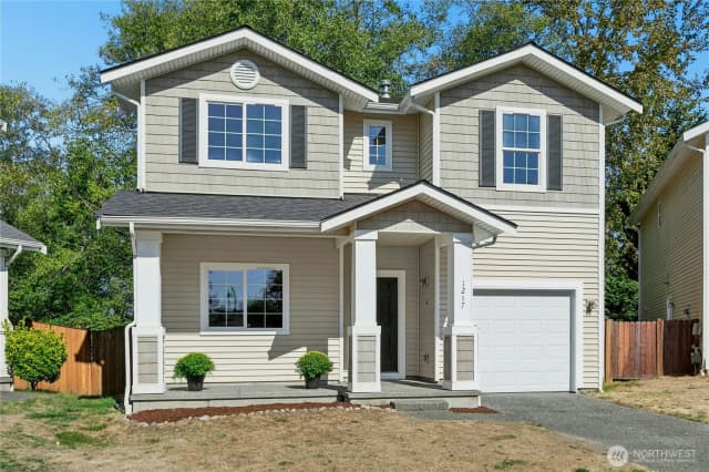 Property photo for 1217 143rd Street Sw, Lynnwood photo 2