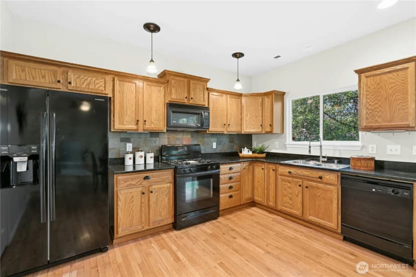 Property photo for 1217 143rd Street Sw, Lynnwood photo 8
