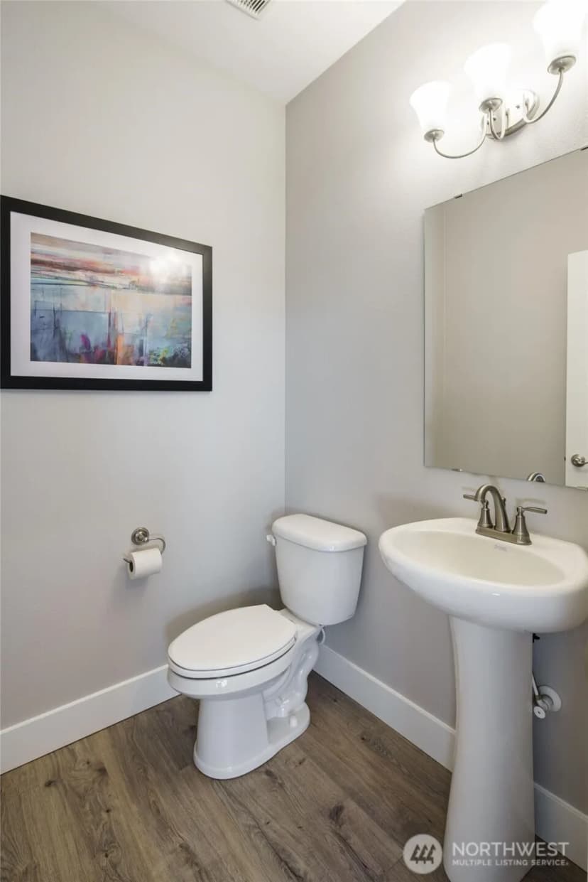 Property photo for 10402 66th Avenue Nw, Gig Harbor photo 11