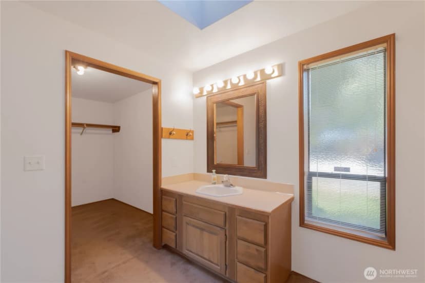 Property photo for 865 Ne Rimrock Drive, Bremerton photo 8