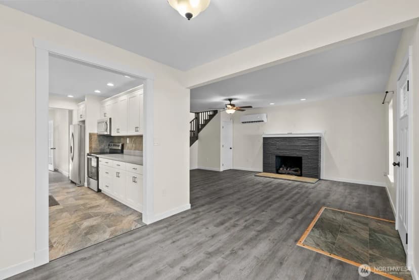 Property photo for 507 Center St W, Eatonville photo 6