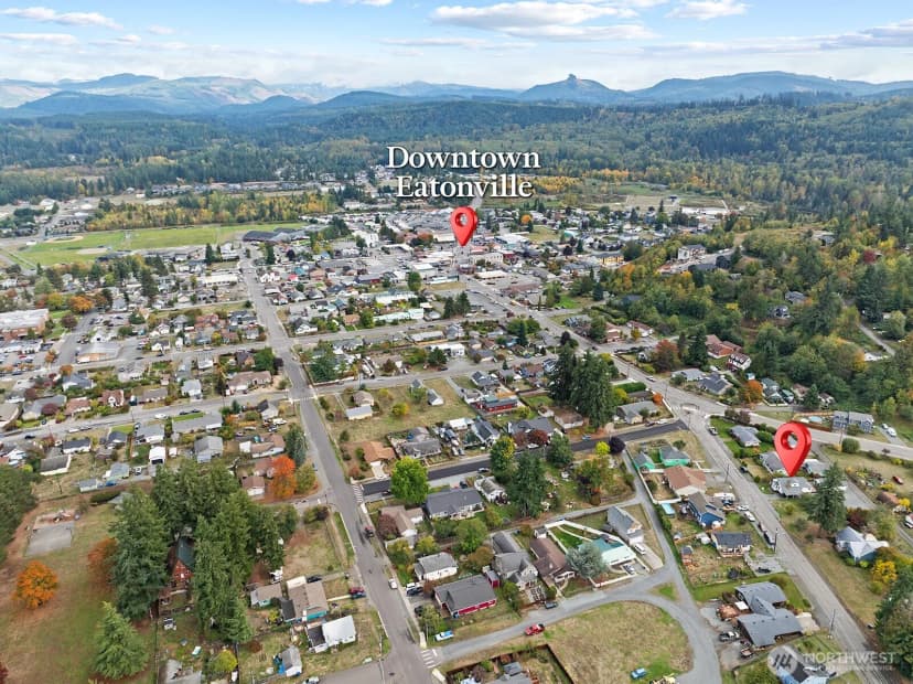 Property photo for 507 Center St W, Eatonville photo 37