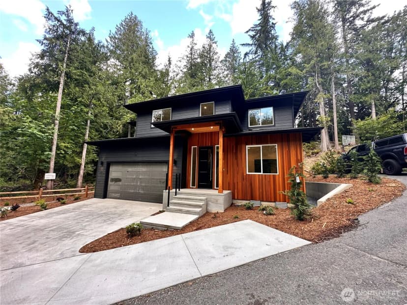Property photo for 4750 Lost Creek Lane, Bellingham photo 4