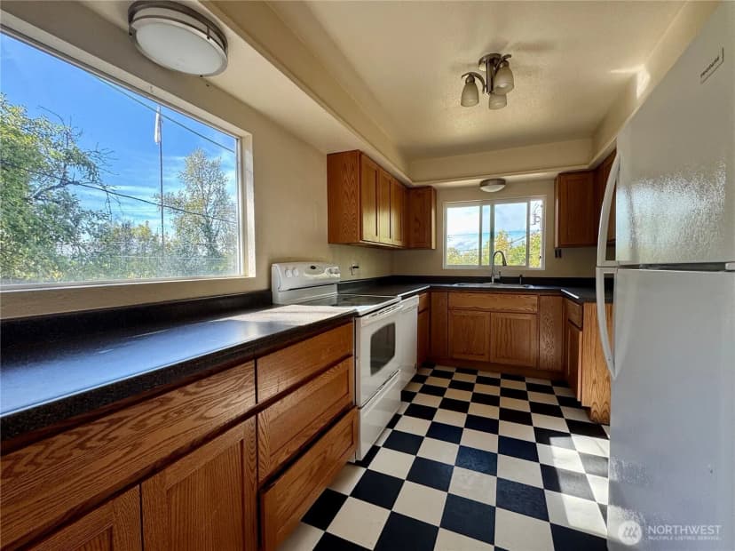 Property photo for 1817 E Terrace Way, Kelso photo 7