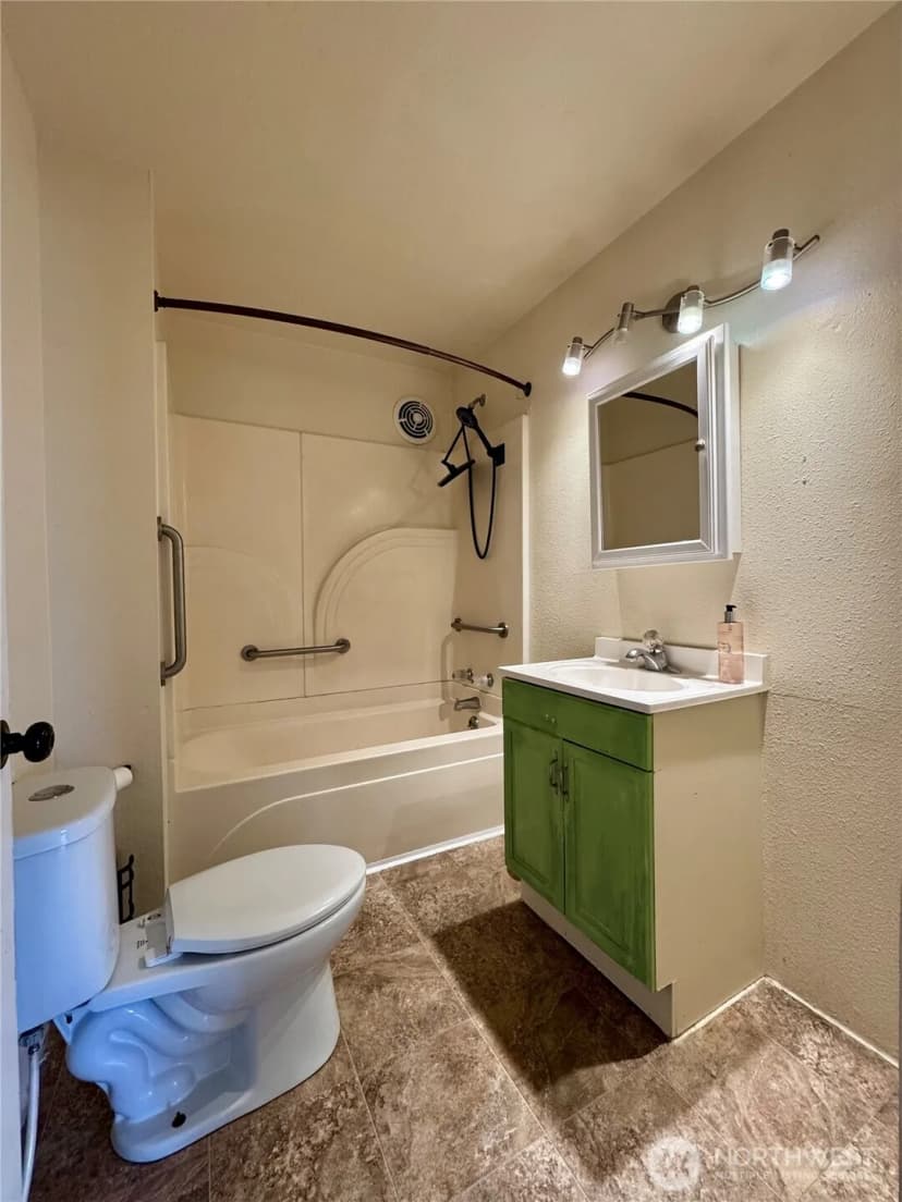 Property photo for 1817 E Terrace Way, Kelso photo 13
