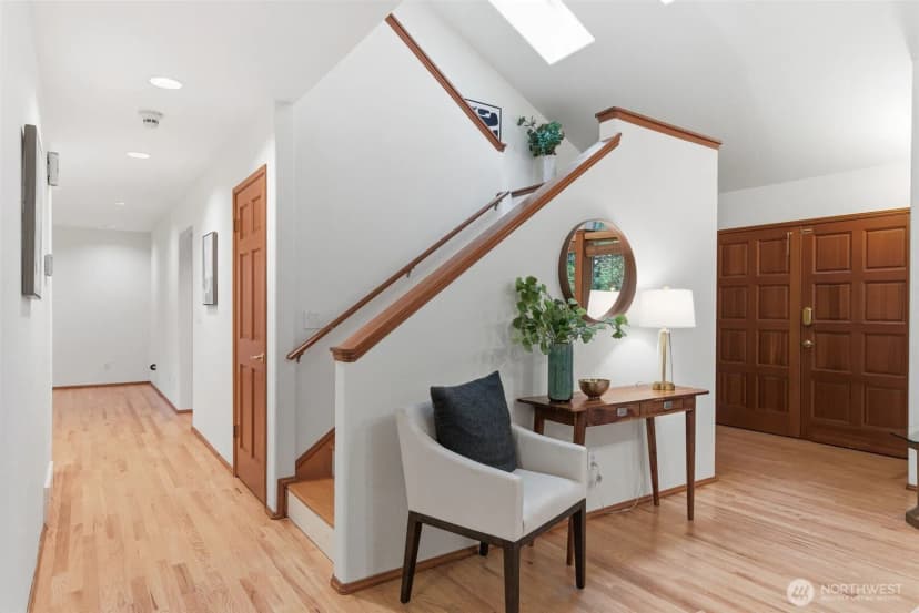 Property photo for 11647 29th Avenue Sw, Burien photo 13