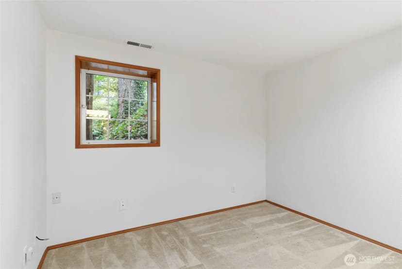 Property photo for 11647 29th Avenue Sw, Burien photo 26